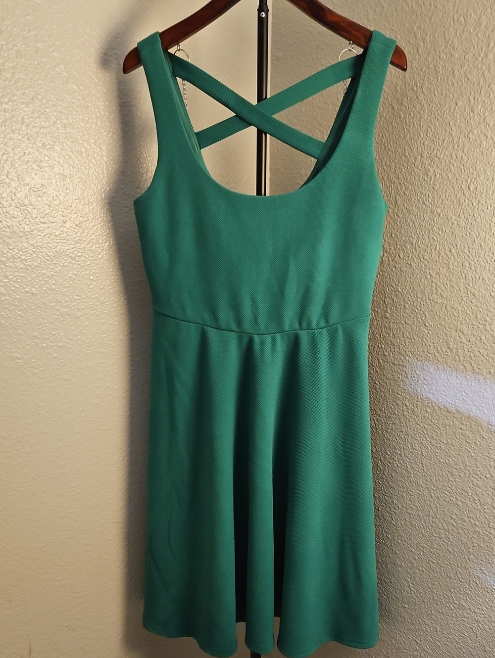Torrid Green Textured Knit Criss-Cross Back Skater Dress Size 0 L / 12